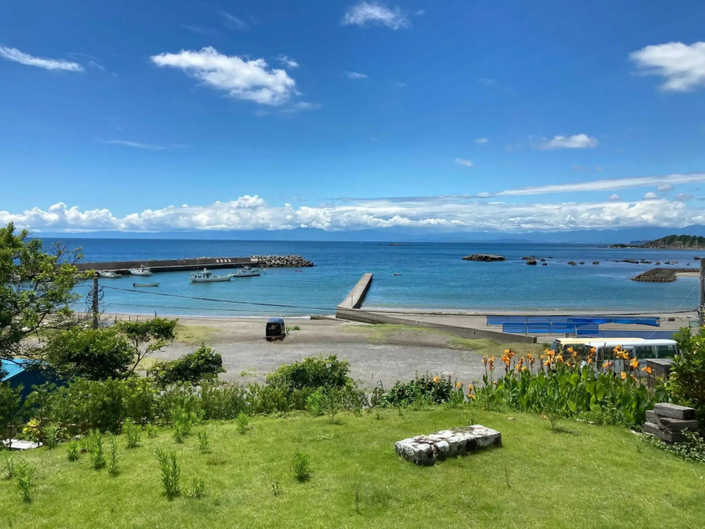 GLOCE 葉山 Ocean View House 都心から1時間 湘南の絶景を独り占めペットok 出張BBQ有り