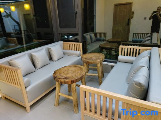 Southern Sichuan Bamboo Sea Qingyuan Homestay