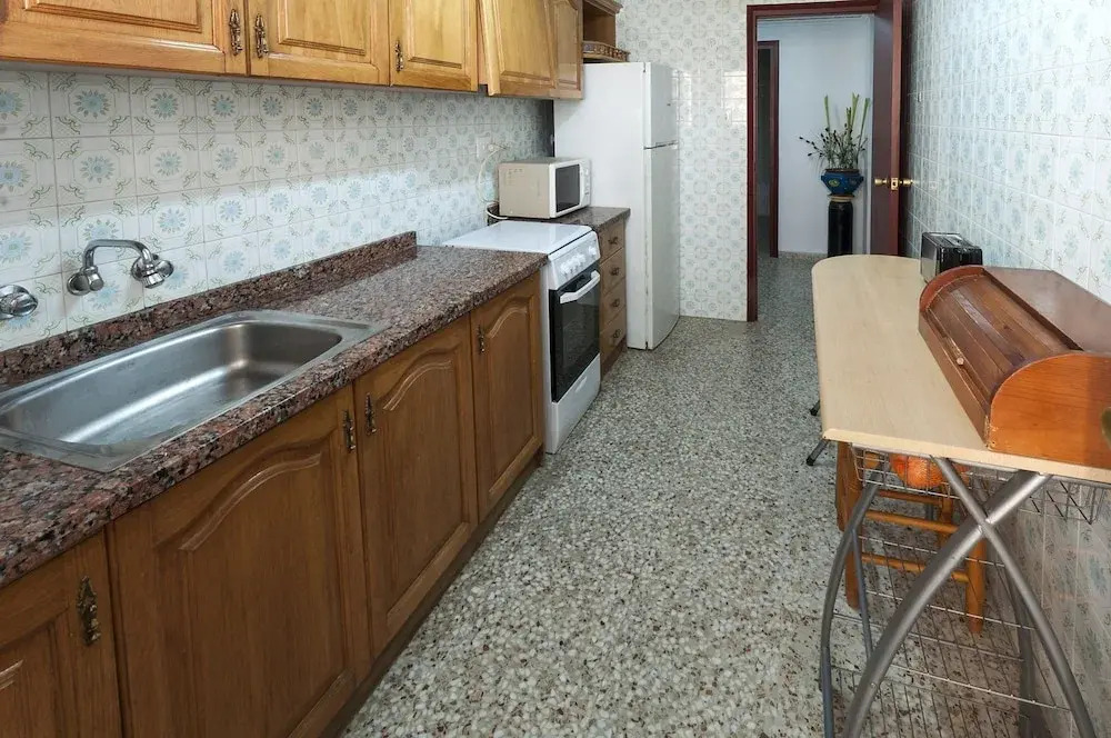 River in Daim s With 2 Bedrooms and 1 Bathrooms