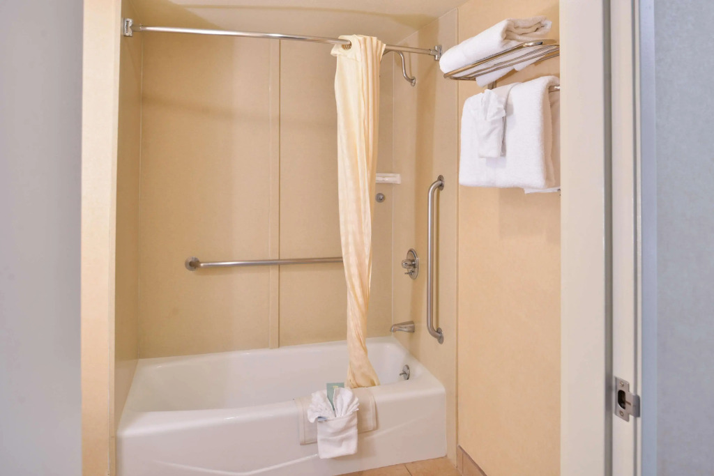 Best Western Hollywood Plaza Hotel - Walk of Fame Film City LA