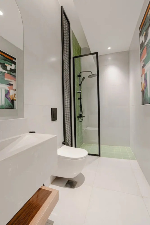 Three Bedroom Colorful & Exotic Flat in Alrabie