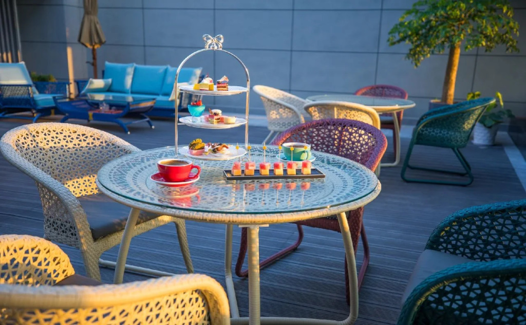GinLan Jia Hotel
