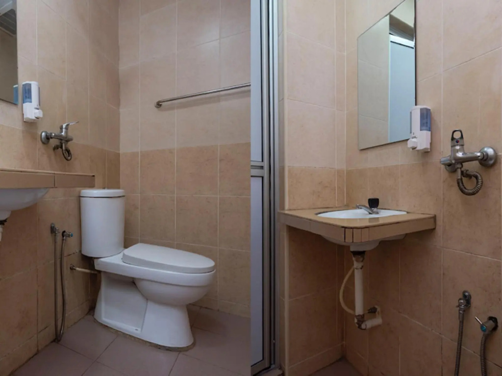 OYO 494 EG Hotel