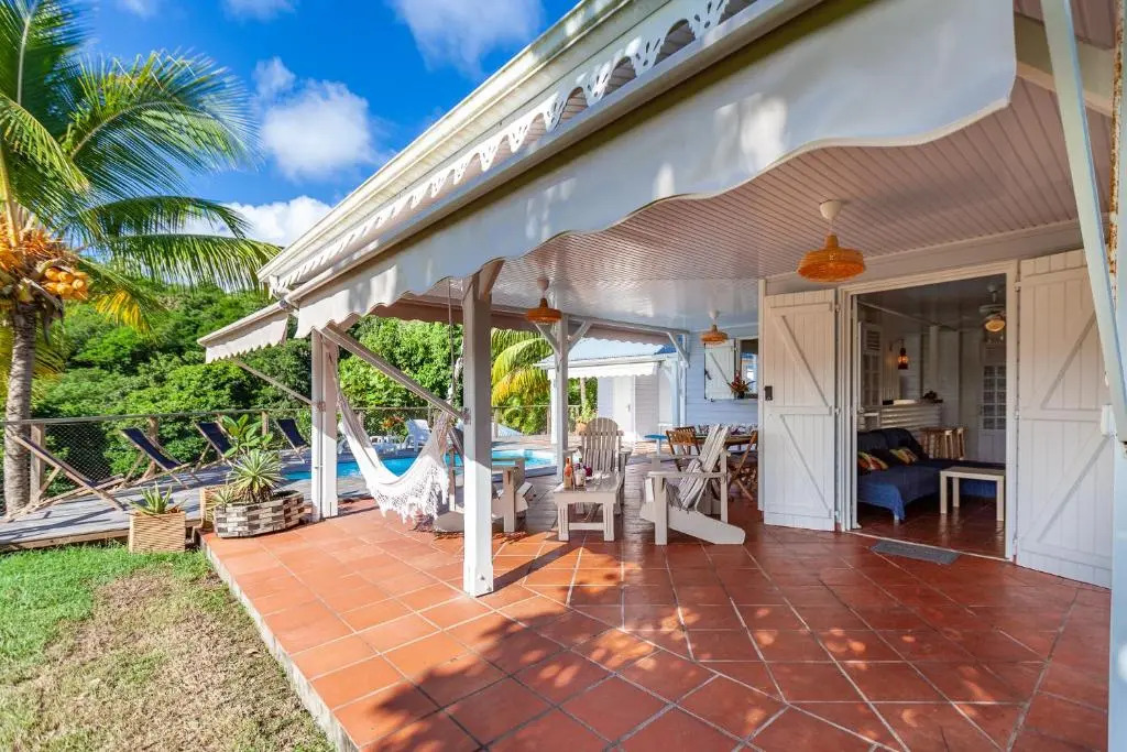 Villa Vue Sauvage à Tartane, dans la Réserve Naturelle de la Caravelle
