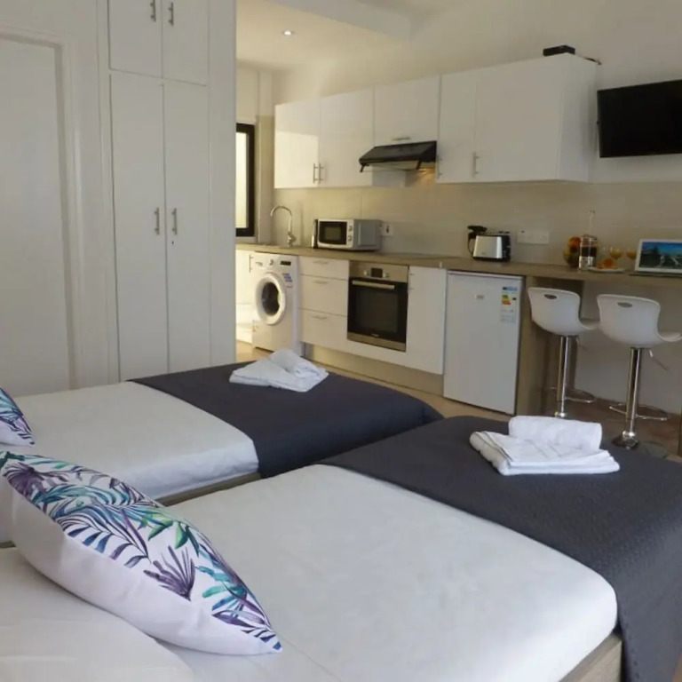 112 AN - Stay Paradise Sands Studio
