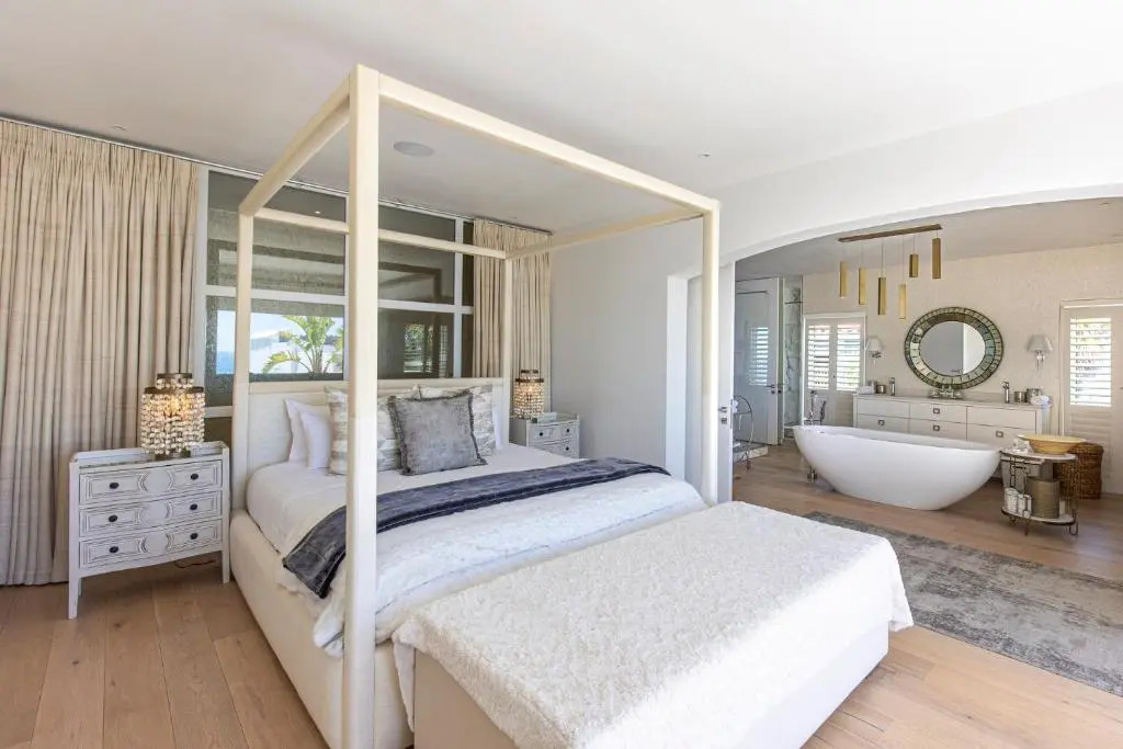 Clifton YOLO Spaces - Clifton Private Beach Villa