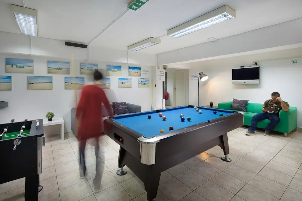 Hostel Bureau