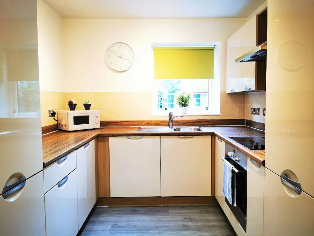 Lovely Holiday Home in Birmingham City Center 3 Bedrooms House By HF Group