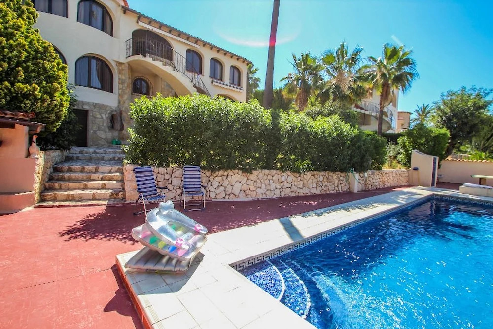 Paul - modern, well-equipped villa with private pool in Benissa