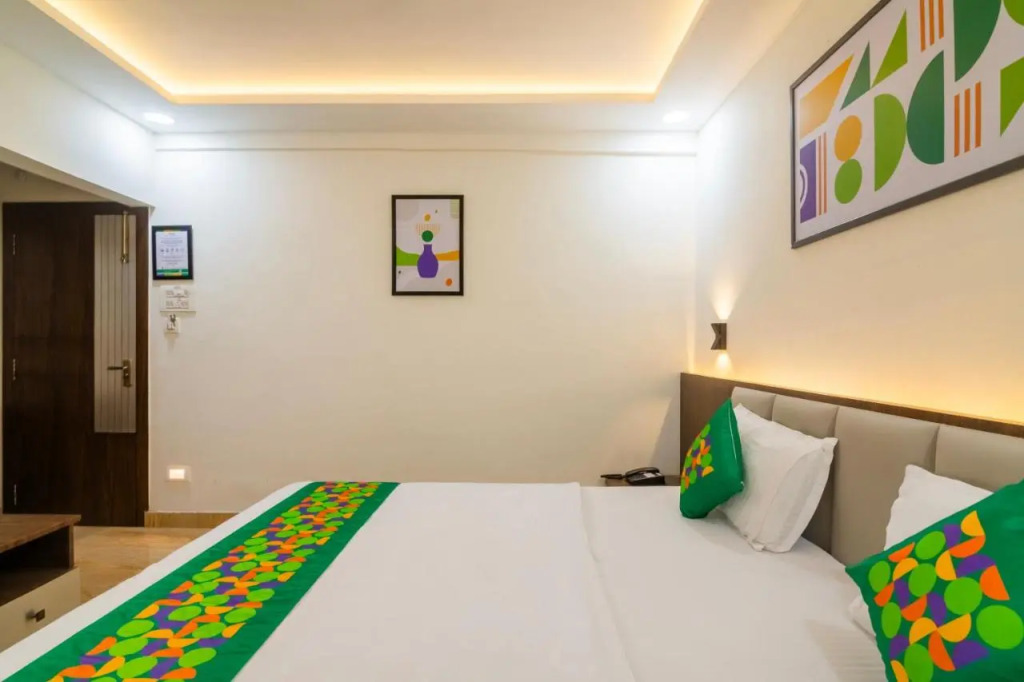 Treebo Petals Suites & Banquet - New Town