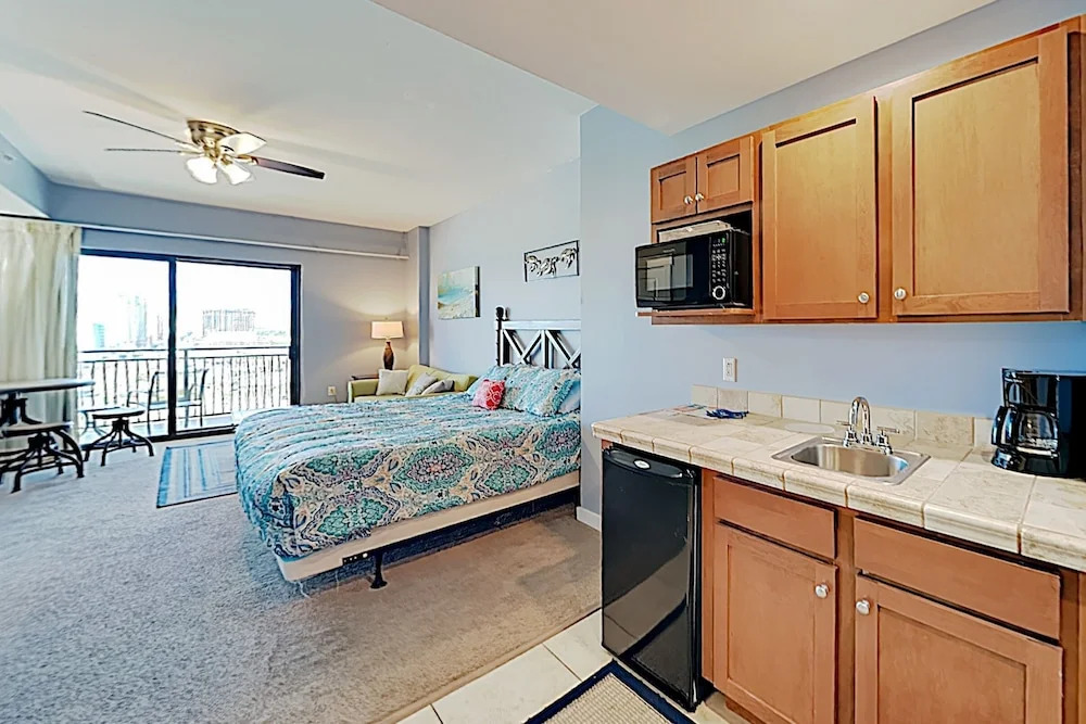 15100 Front Beach Rd Studio Unit 1105 Studio Bedroom 1 Bathroom Condo