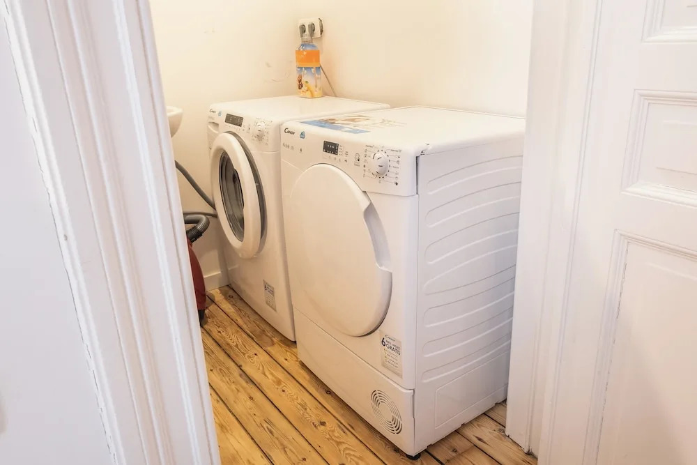 New Apartment Center of Trendy St Gille