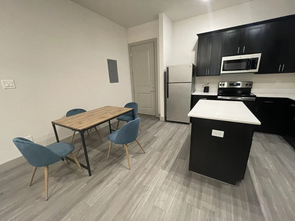Midtown Loft