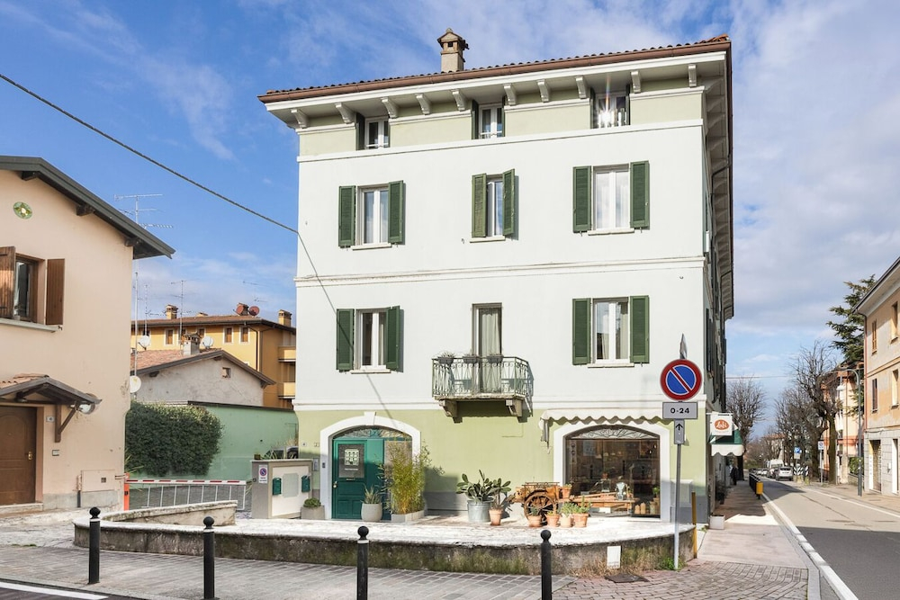 Desenzano Uptown Suites by Wonderful Italy