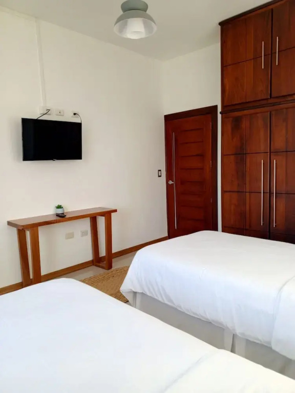 Galapagos Coliving Ecuador Casa Tuna