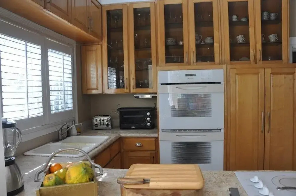 Long Island Breeze Compound 6 Bedroom Home