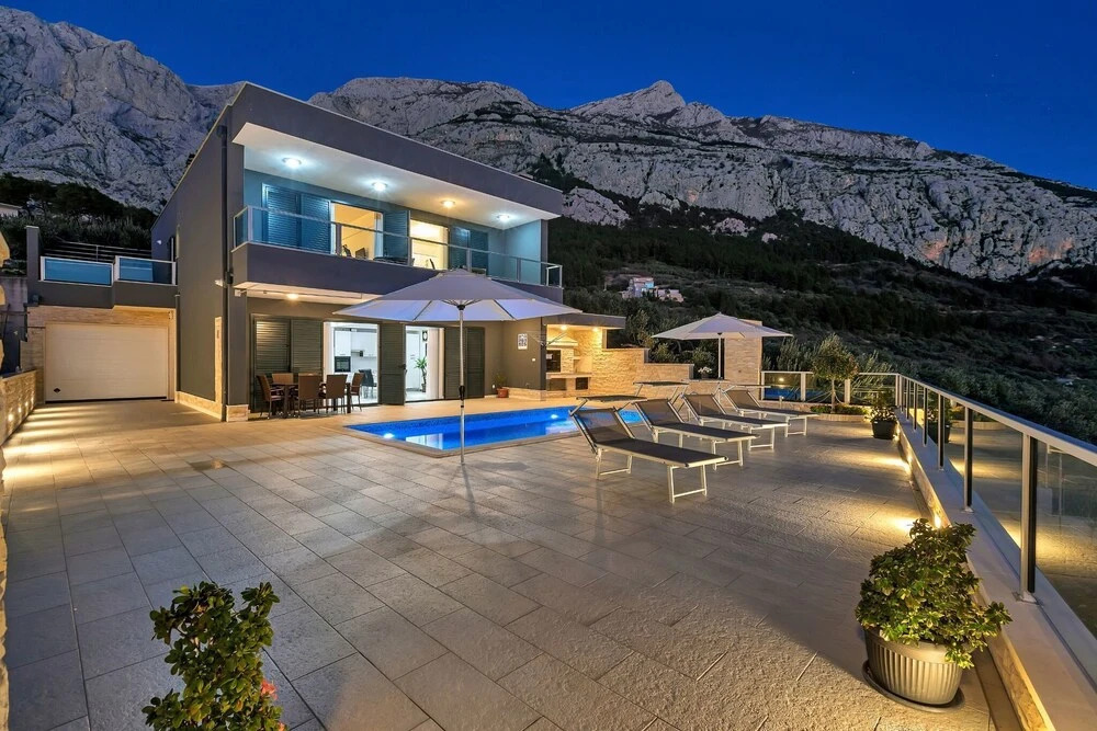 Villa Roki