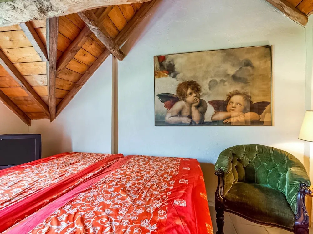 Oud-Rekem Heritage Hideaway