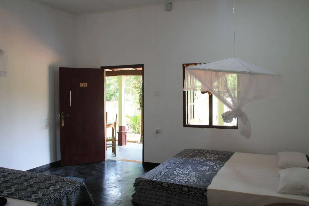 Apsaras Resort Sigiriya