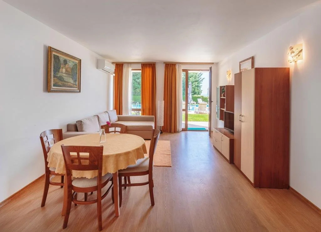 Via Pontica 123 Hotel