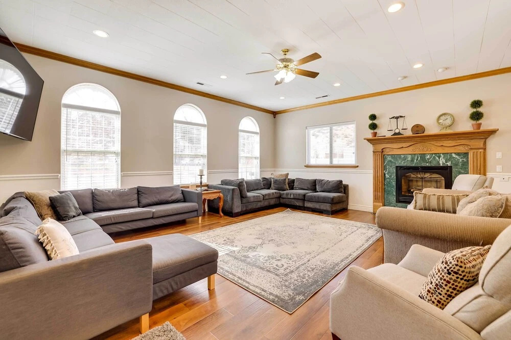 Spacious Hildale House with Large Deck