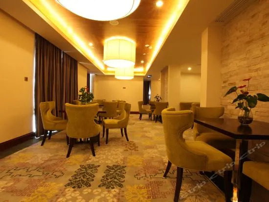Xinshijie Weirui Hotel