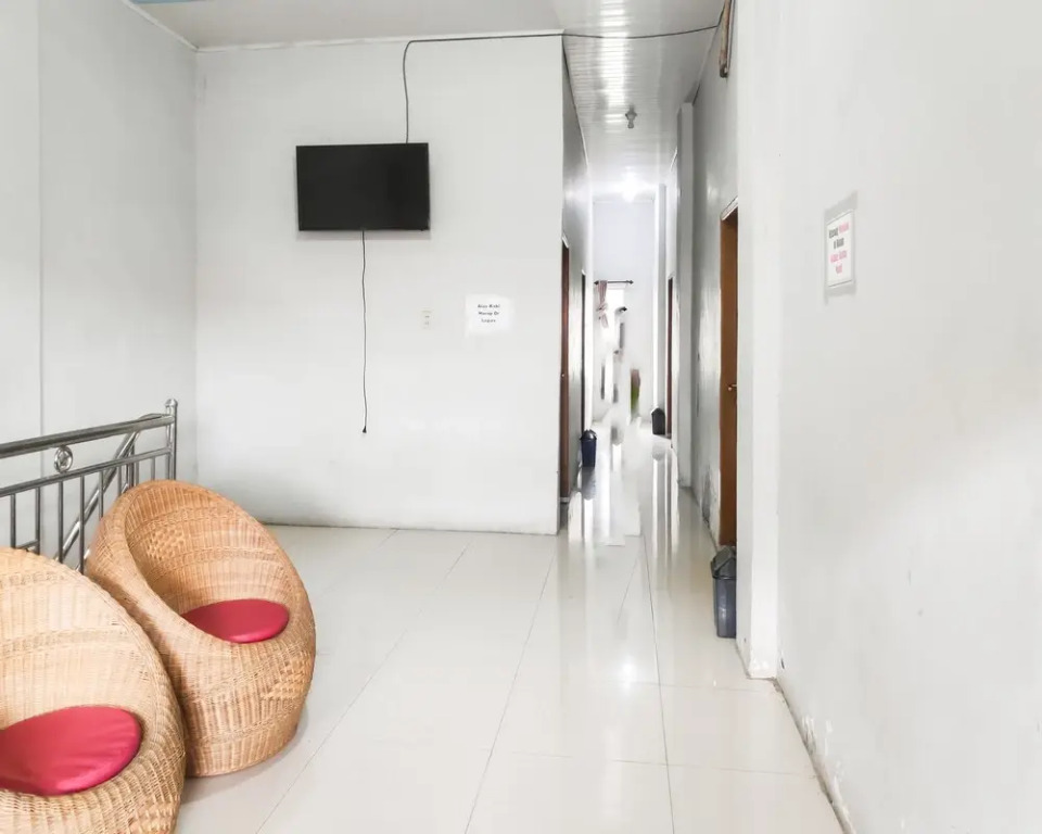 RedDoorz Syariah near Terminal Terpadu Langsa