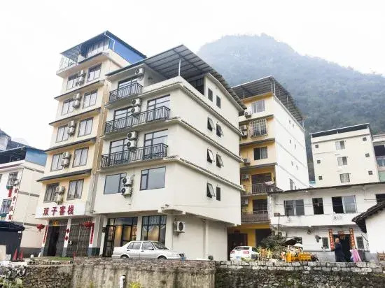 Yangshuo Monsoon Homestay (Eternal Scenery District Branch)