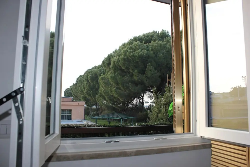 Roman Sunrise Rooms