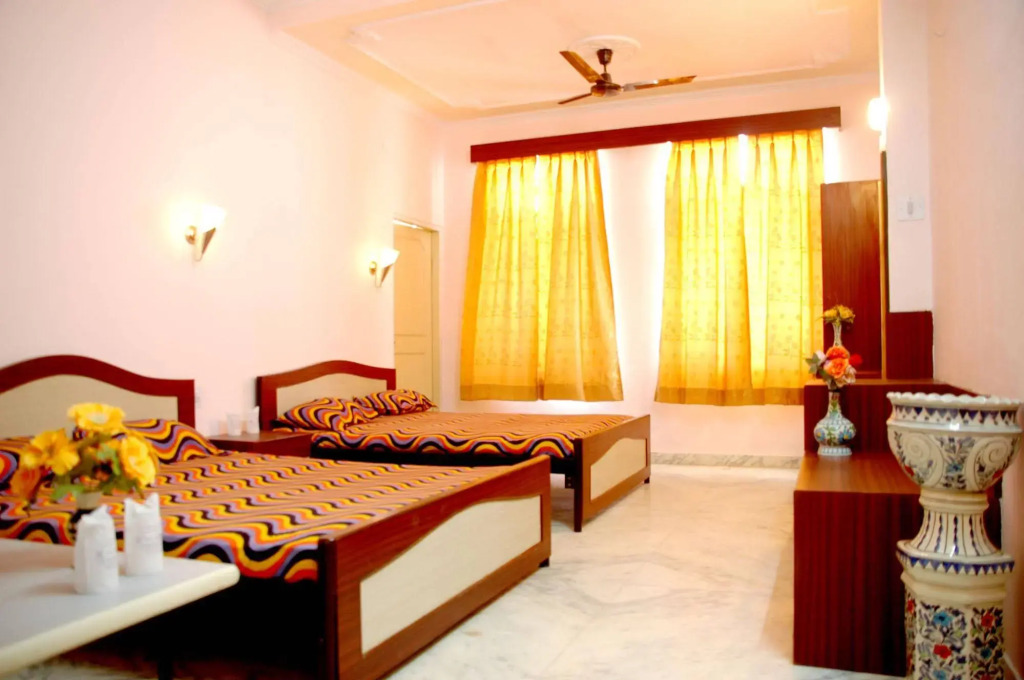 Hotel Laxmi Niwas - A Heritage Retreat