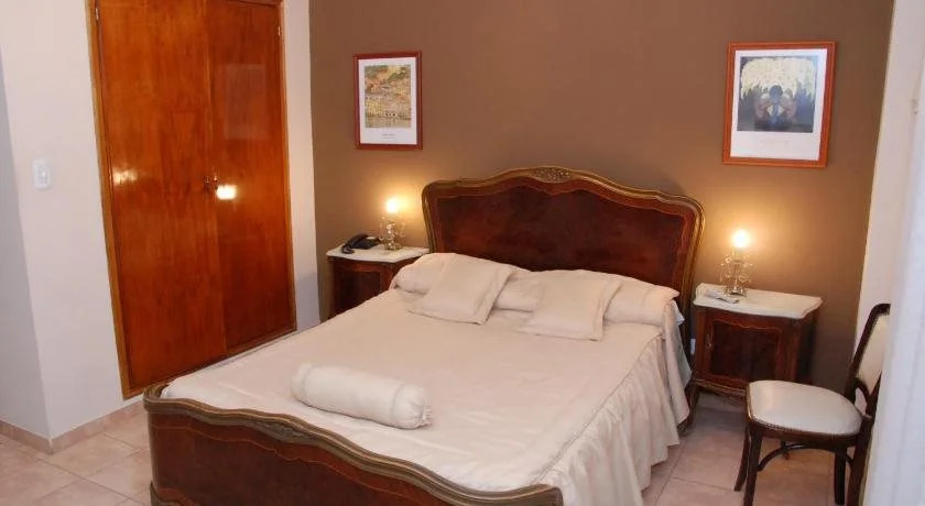 Hotel Savoy