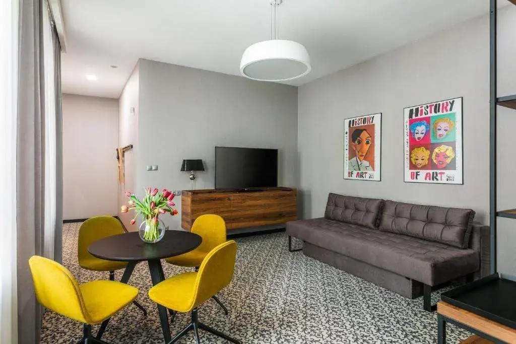 No.23 Premium Aparthotel