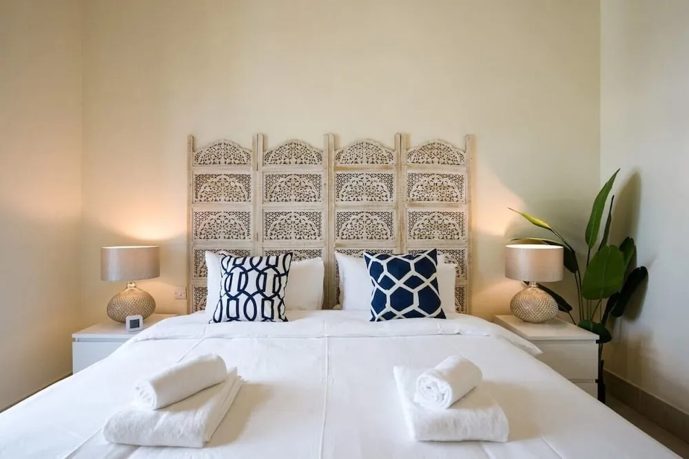Secluded Apartment in the Heart of Downtown