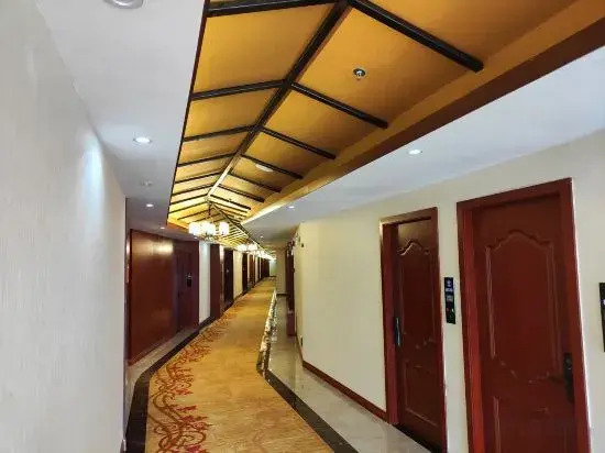 Xingyue Garden Hotel (Guiyang Qingzhen Business and Vocational College)