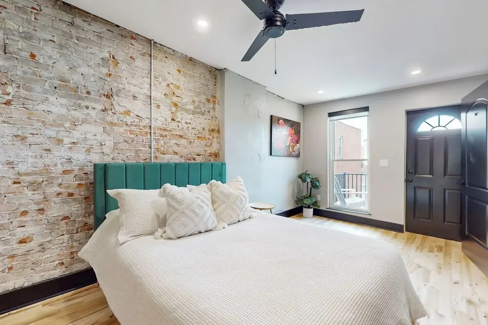 1 BR Apartment w/ Full Kitchen & Great Location