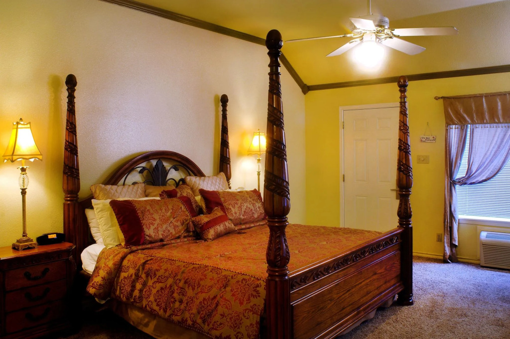 Inn on Barons Creek