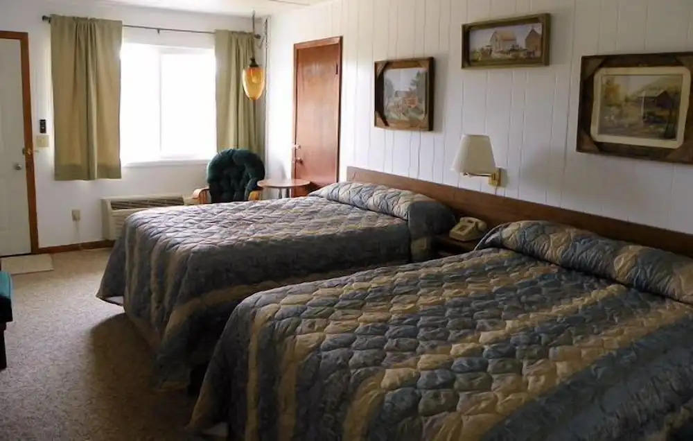 Drake Motel