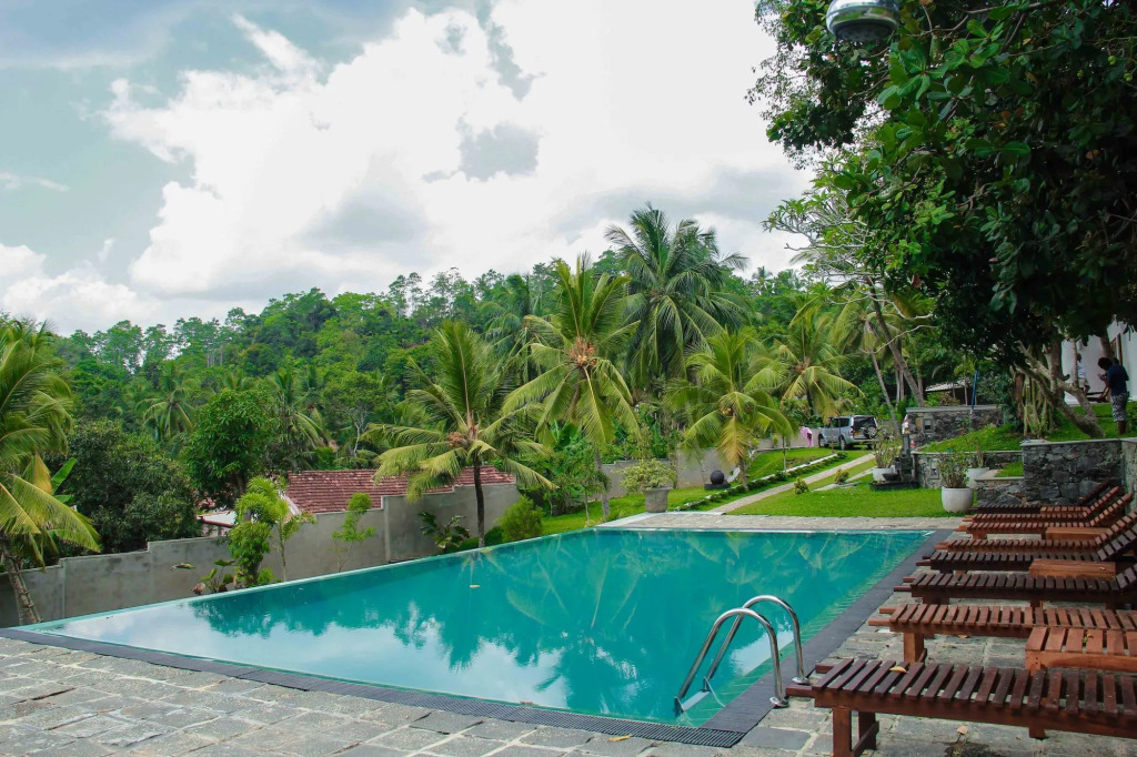 Romaya Villa