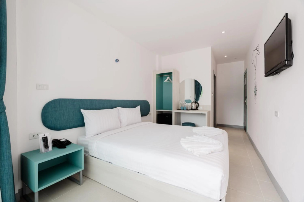 Moon Budget Hotel