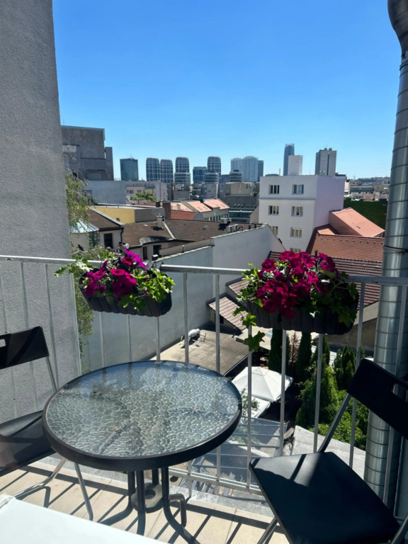 De luxe 4 May Plaza