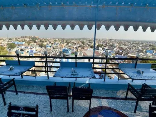 Pushp Guest House