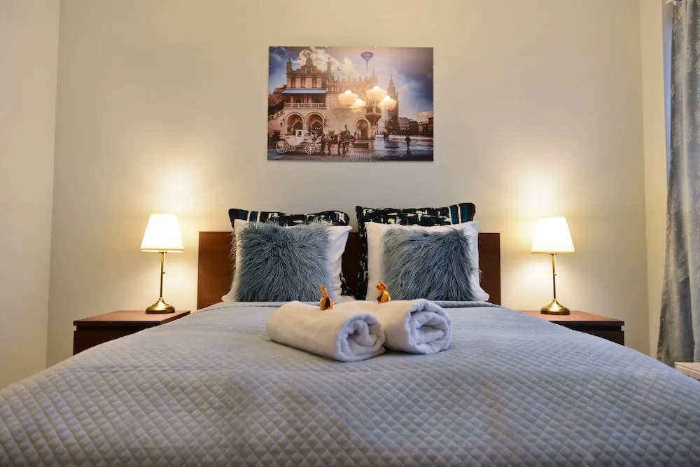 La Gioia Elegant Spacious Apartment