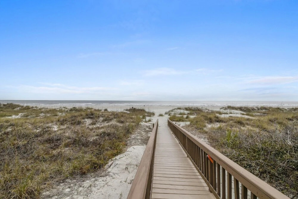 Captains Walk 416