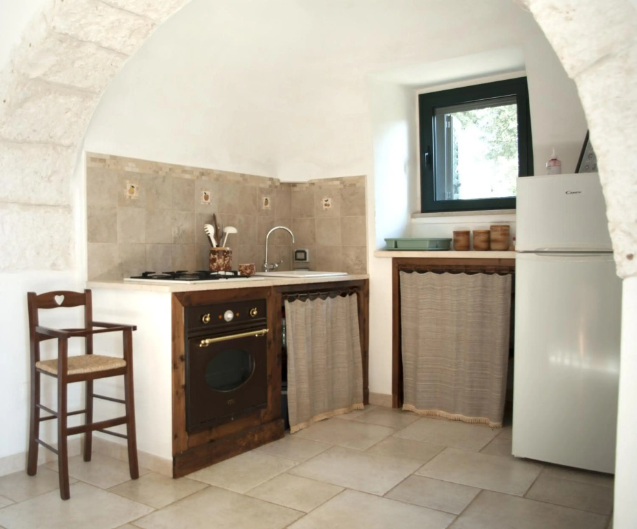 Trulli sul vignale in Masseria Santalachicca