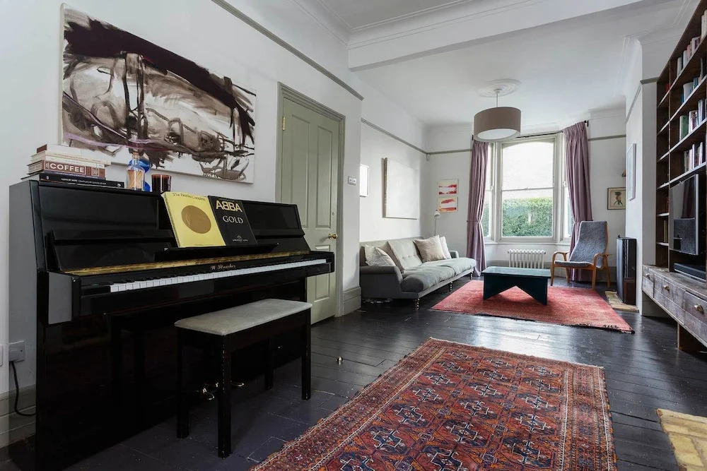 Kynaston Home