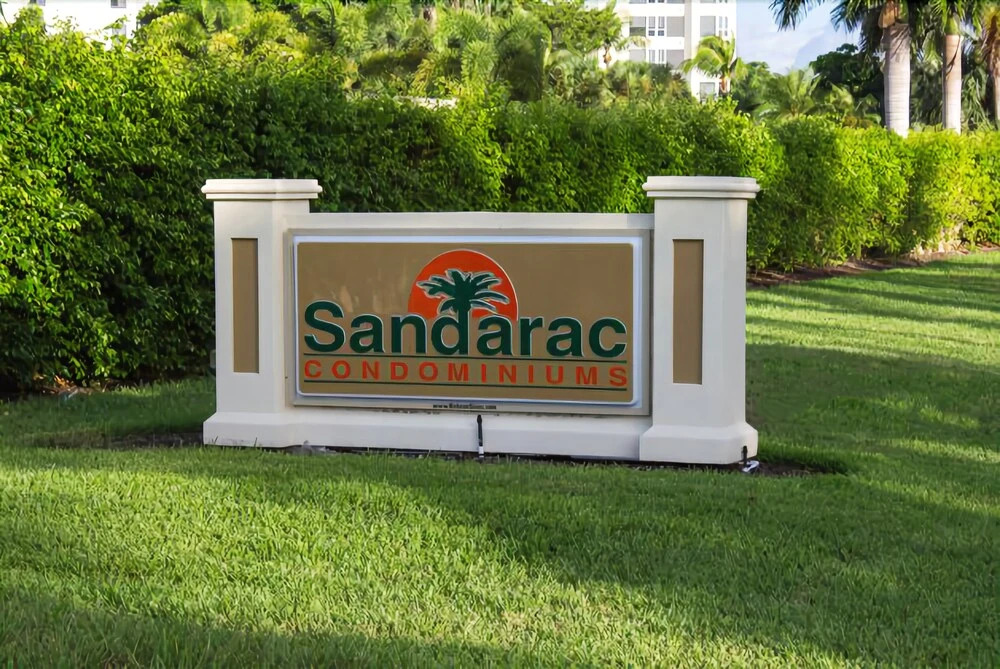 Estero Blvd Condo #259117 2 Bedrooms 2 Bathrooms Condo