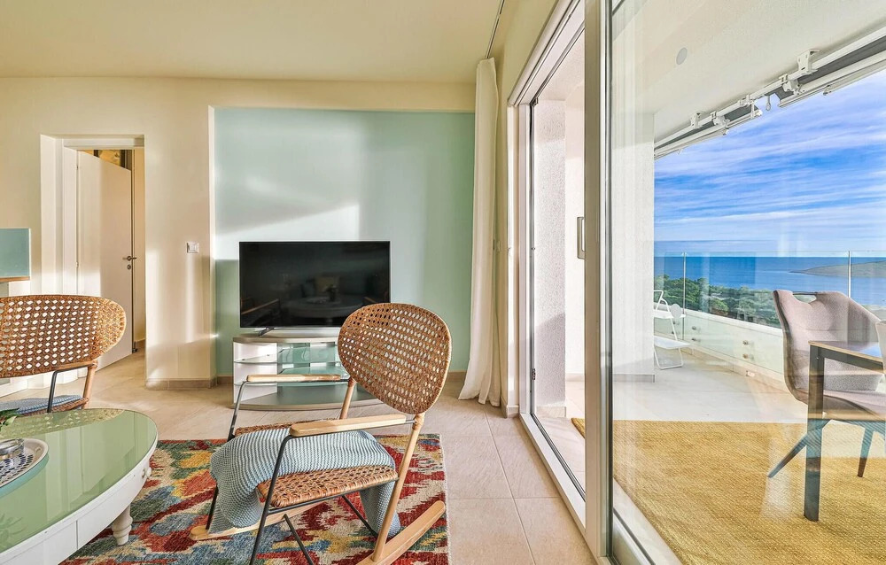 Beautiful Home in Orasac With 2 Bedrooms, Wifi and Outdoor Swimming Pool