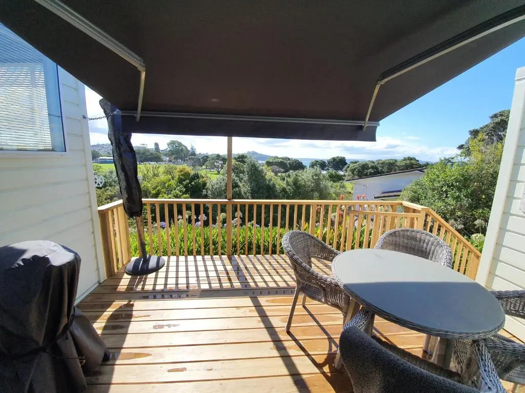 Stanmore Bay Beachfront Cottage