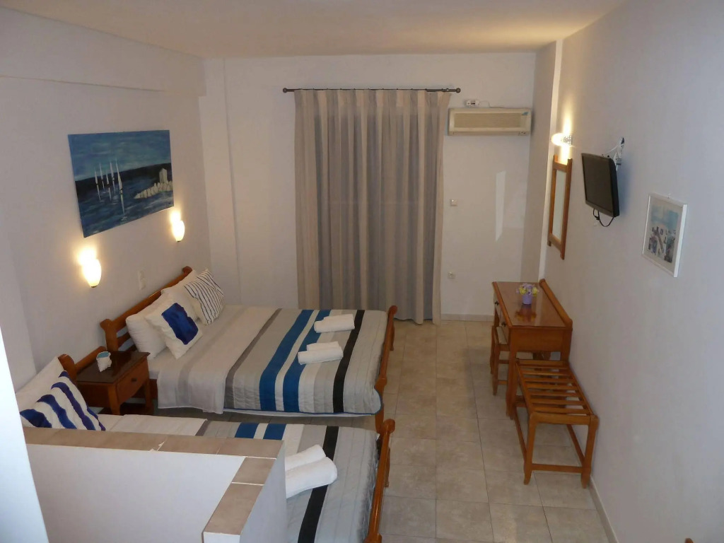Dedes Apartments