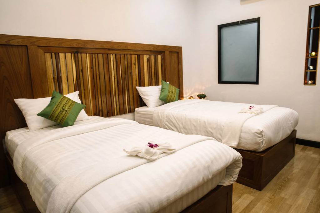 Baan Chankaew Hotel
